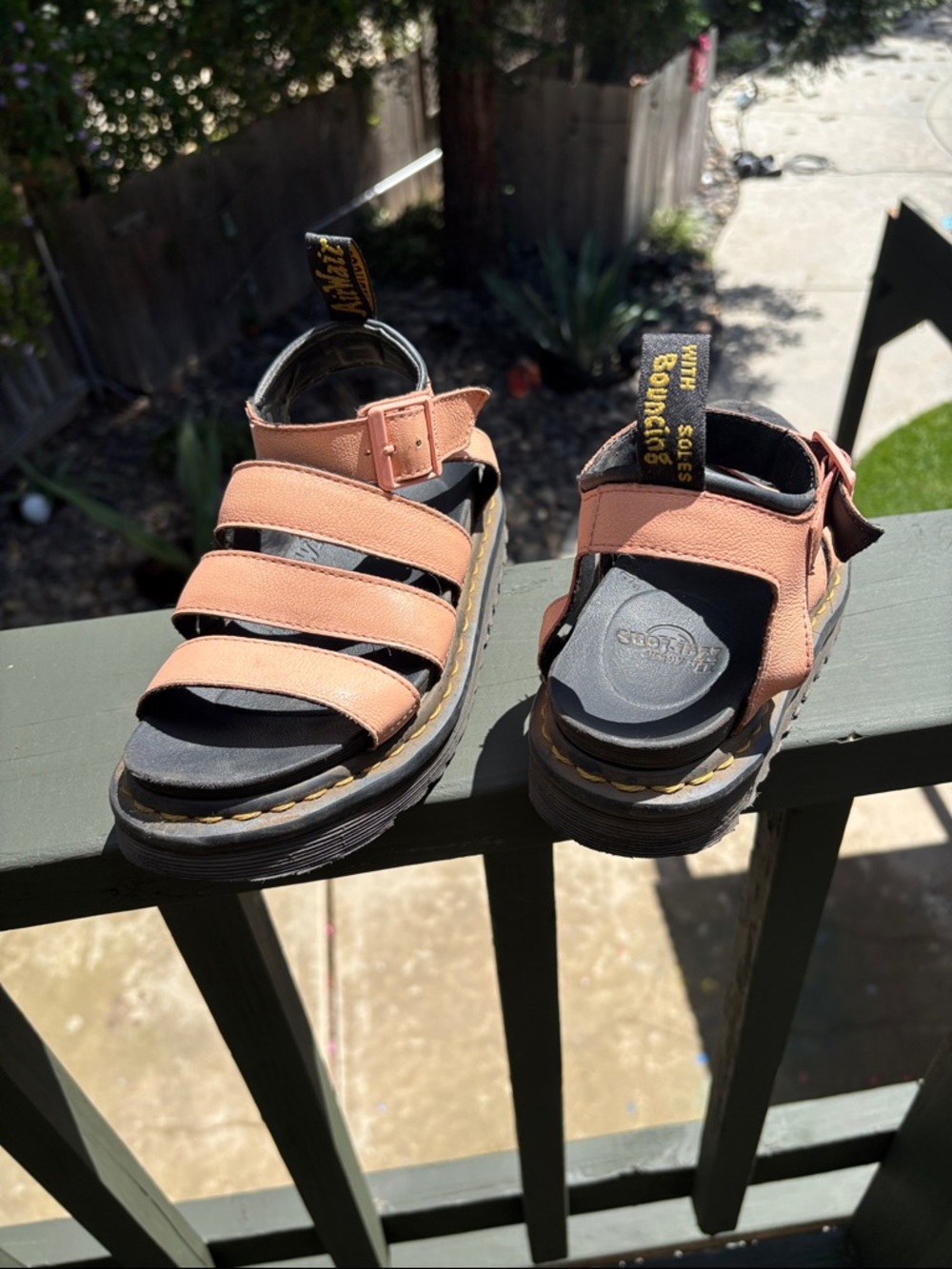 Dr. Martens Peach Leather Strappy Sandals BLAIRE
Athena Leather Strap Sandals
